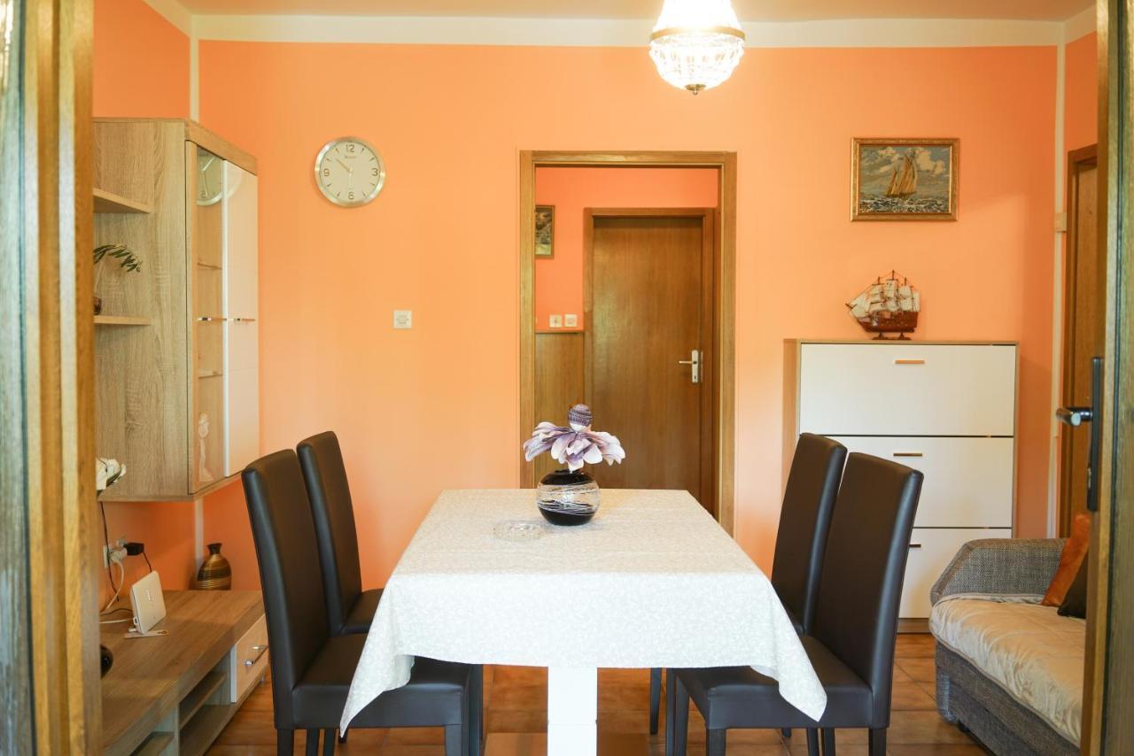 Apartments Sanja Cres Luaran gambar